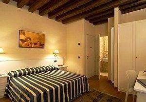 Venice Resorts Guest House